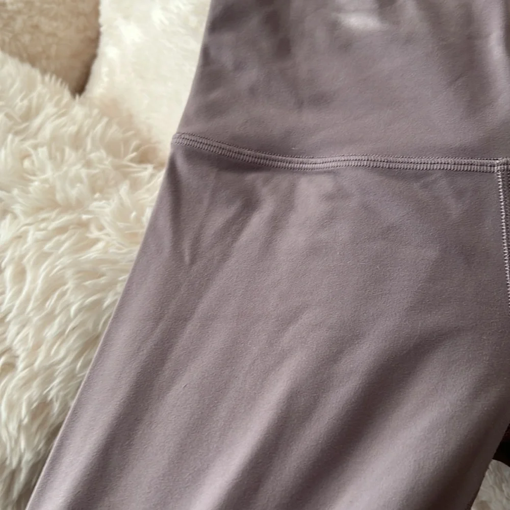 Lululemon Wunder Under Crop Leggings Size 4